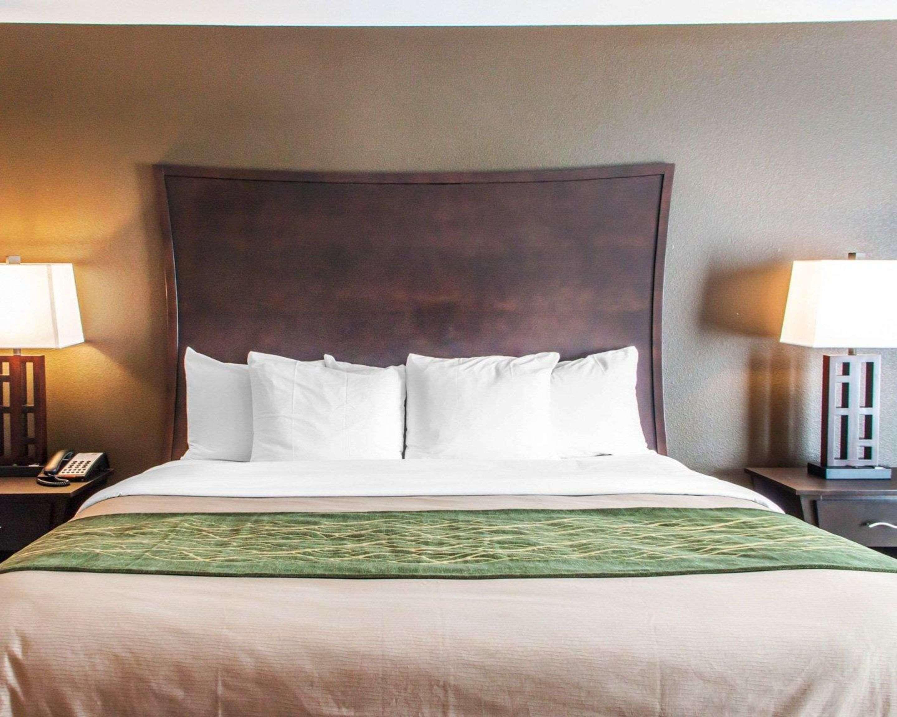 Comfort Inn & Suites Woodward Экстерьер фото