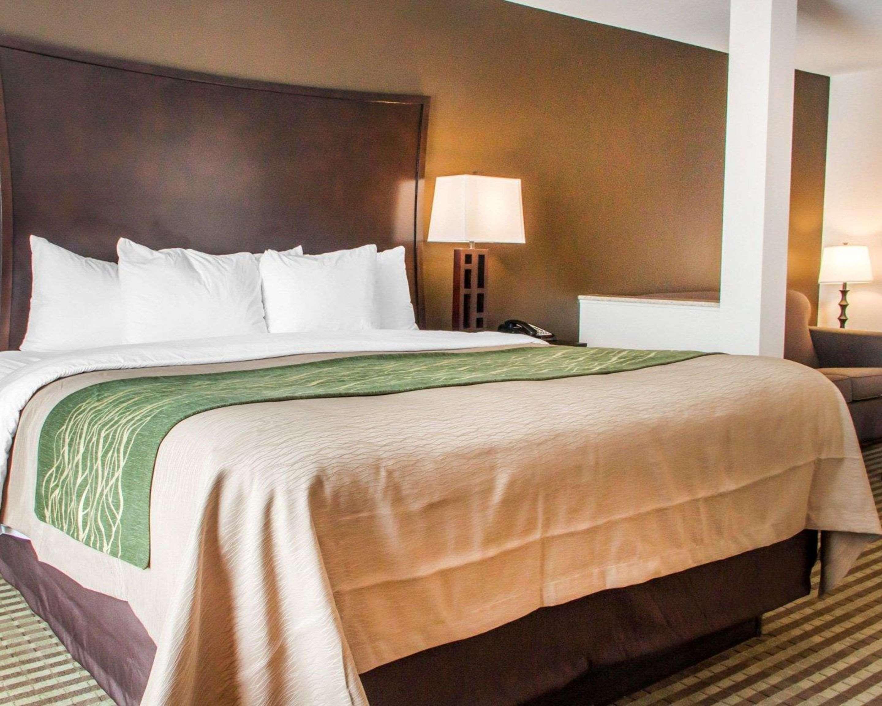 Comfort Inn & Suites Woodward Экстерьер фото