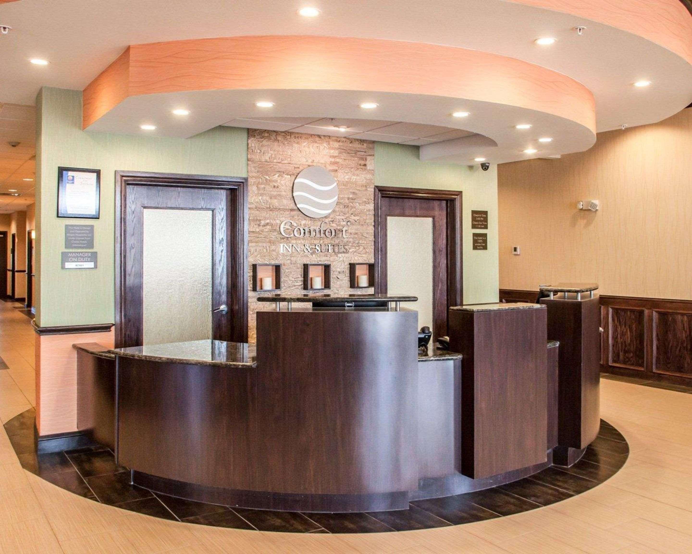 Comfort Inn & Suites Woodward Экстерьер фото