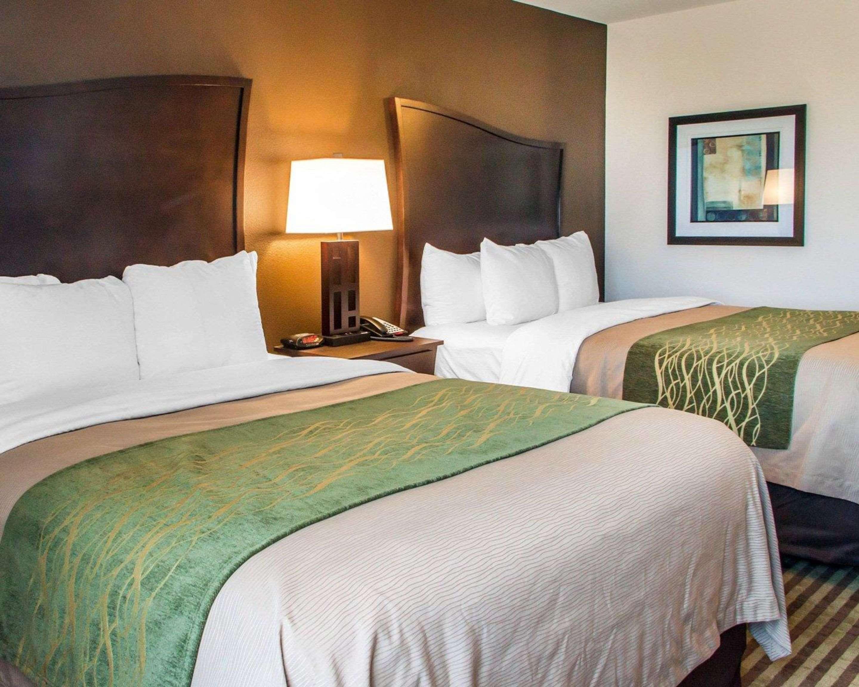 Comfort Inn & Suites Woodward Экстерьер фото